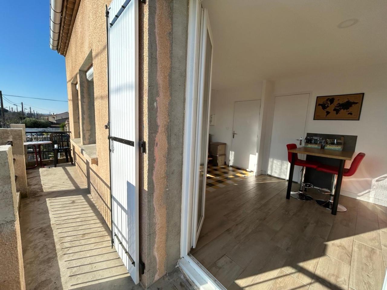 Appartement Les Voyages De Romane Narbona Exterior foto